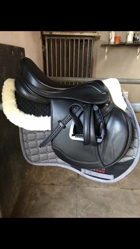 Letek Springsattel 17,5 Zoll - KW33 MW gebraucht